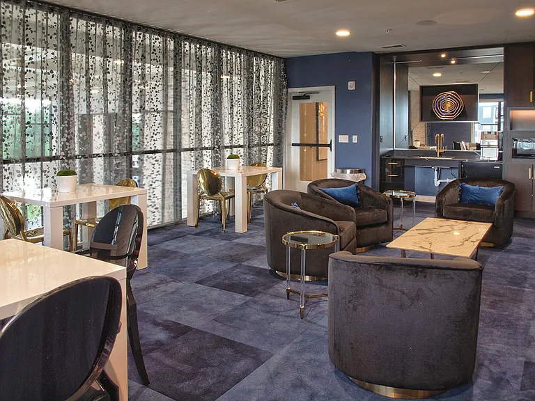 Allure Apartments — Photo 30