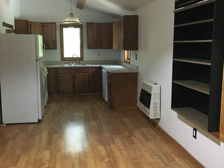 Rock Hollow Rd — Photo 10