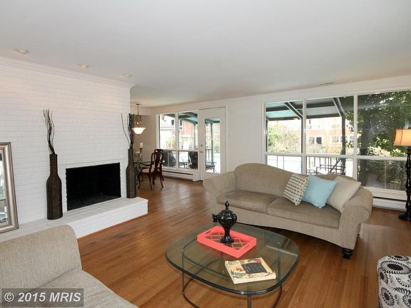 2nd image of 3427 Brookwood Dr