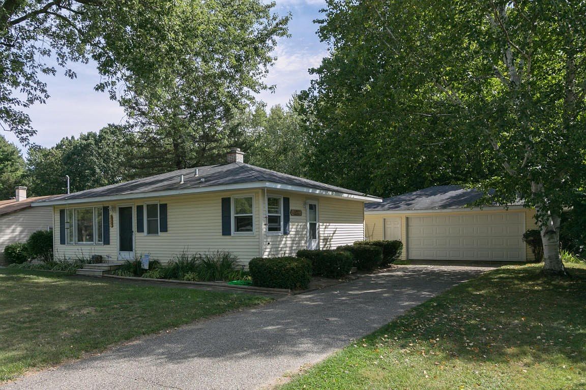 3826 Mead St, Kalamazoo, MI 49004 Zillow
