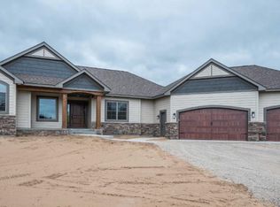 9920 105th St NE, Monticello, MN 55362