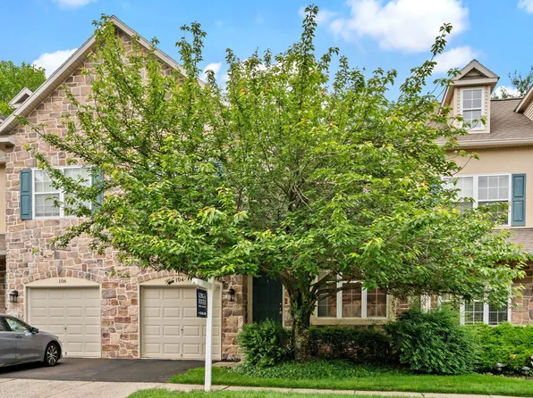104 Lantern Ct, Yardley, PA 19067