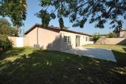 4th image of 4104 E Addington Dr