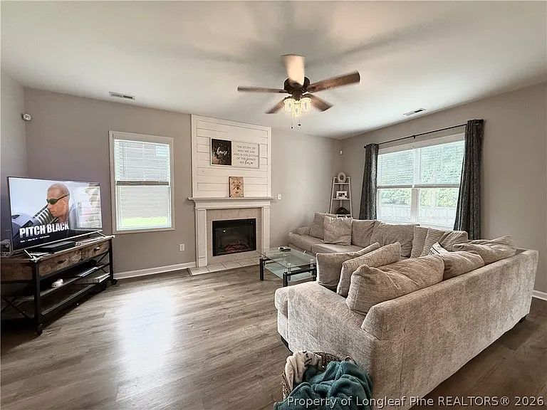 239 Boswell St — Photo 17