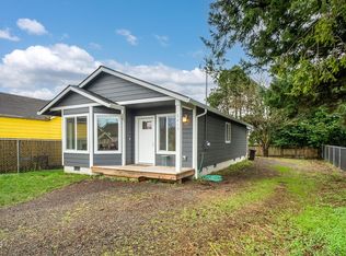 2213 10th St, Tillamook, OR