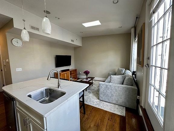 2nd image of 180 W 7th St #3