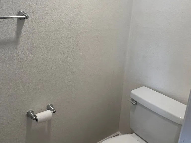 1556 Bittern Ct — Photo 11