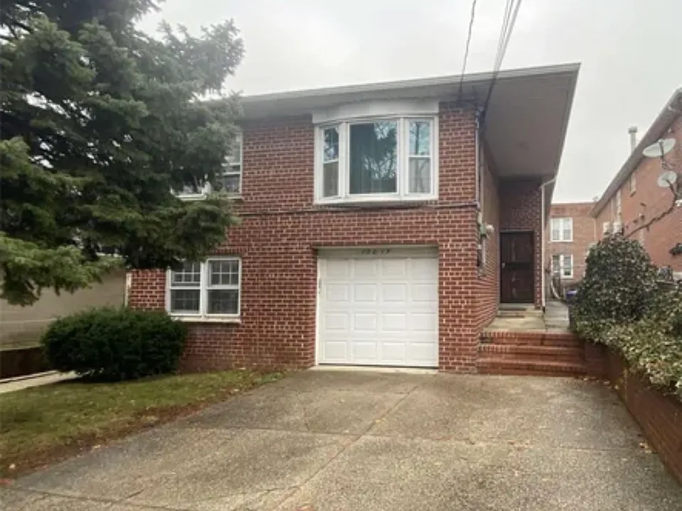 12015 23rd Ave #1