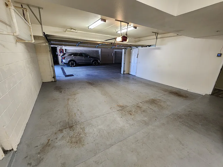 420 Riverdale Dr #11 — Photo 42