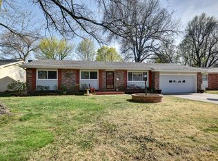 2532 E Seminole St, Springfield, MO 65804