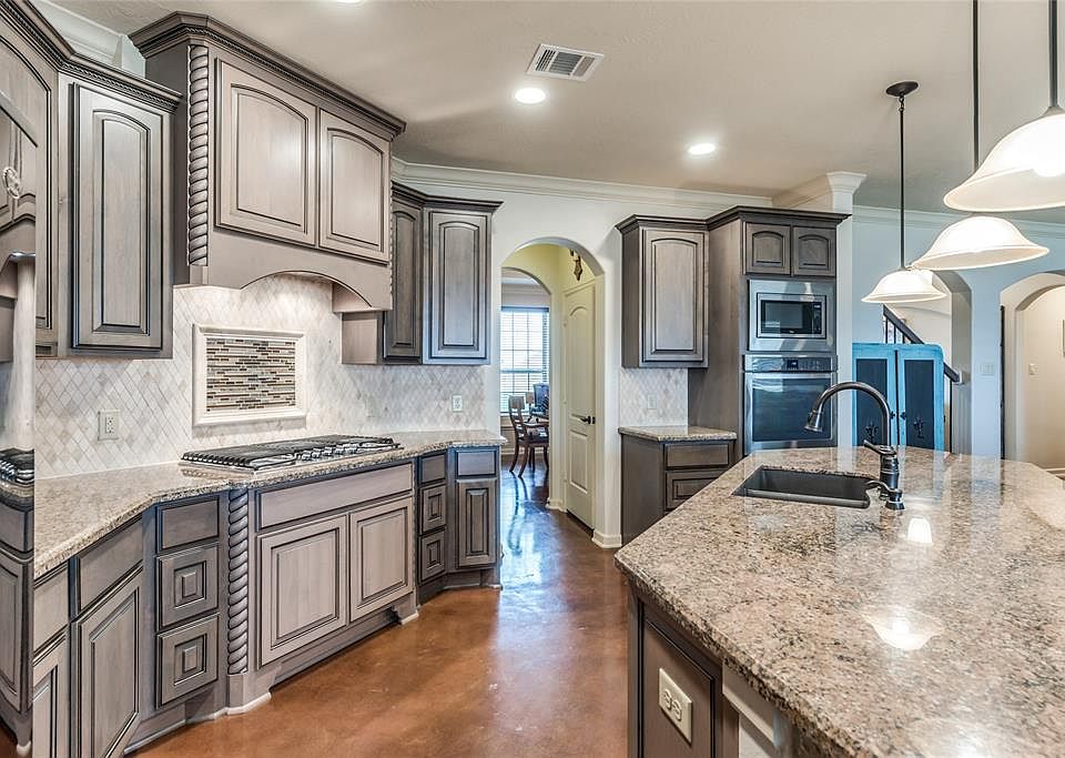 1st image of 10819 Caddo Lake Dr
