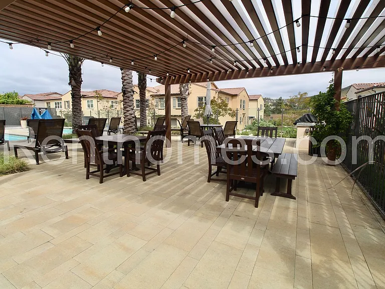 10835 Wendy Way — Photo 31