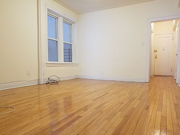2nd image of 4345 42nd St APT 1A