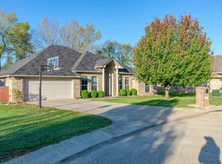 3016 Yasmeen Cir, Flint, TX 75762