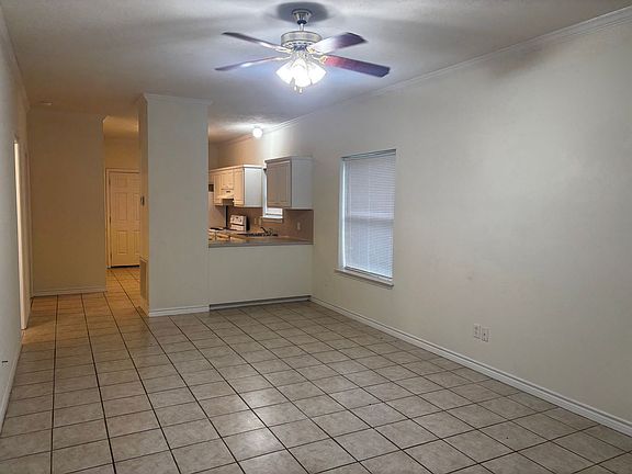 4th image of 103 Elkwood Cir