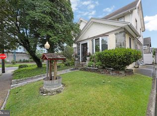 7000 Penarth Ave, Upper Darby, PA 19082