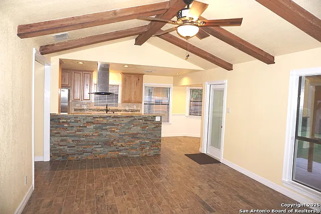 7634 Susan Elaine St — Photo 5
