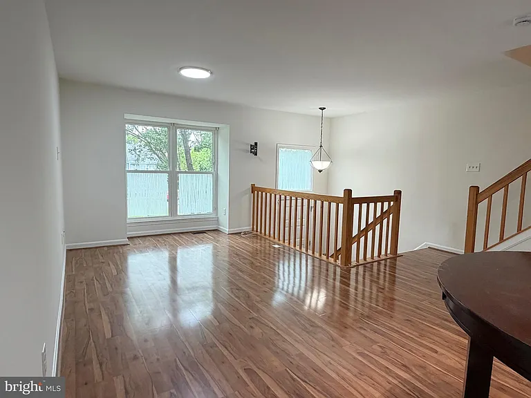 9609 Clocktower Ln — Photo 4