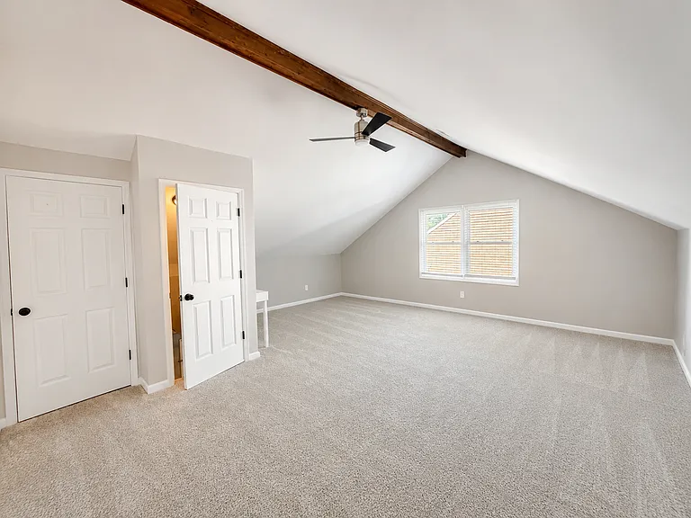 Upstairs bedroom