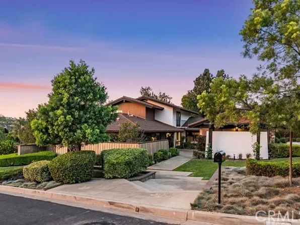 1411 Faren Dr, Santa Ana, CA 92705