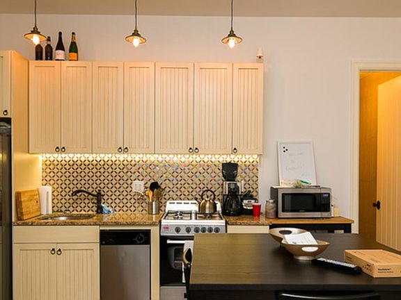 4th image of 1355 Myrtle Ave #2O