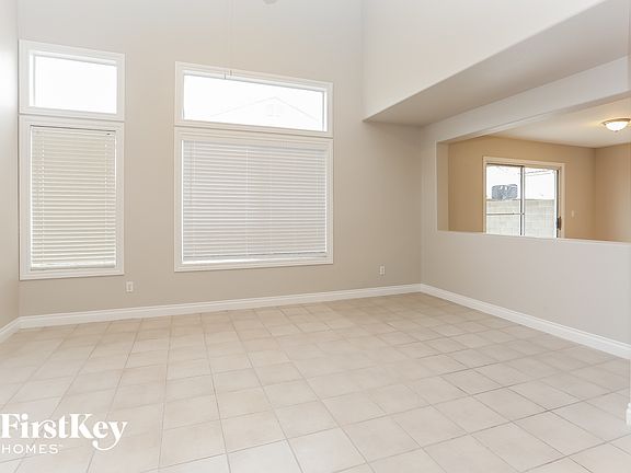 2nd image of 5001 Prairie Springs Ct
