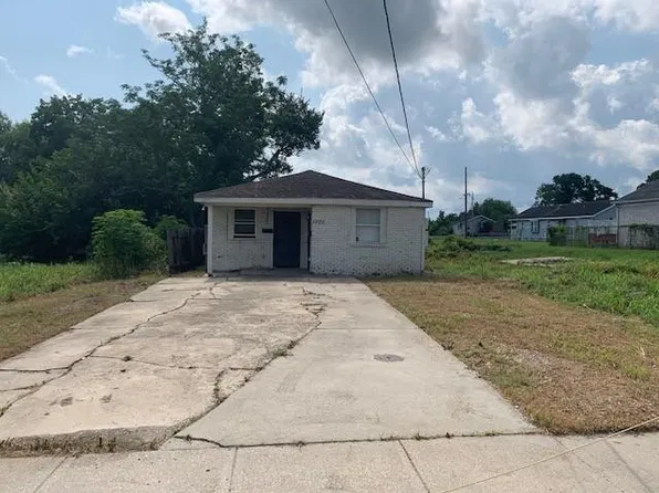 1025 Flood St, New Orleans, LA 70117