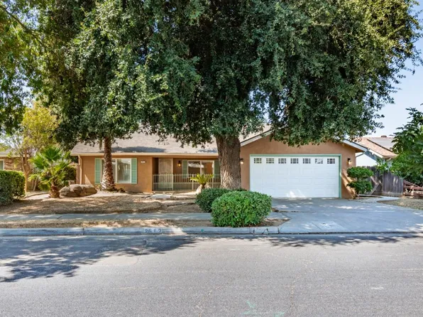 2612 Sandlewood Dr, Madera, CA 93637