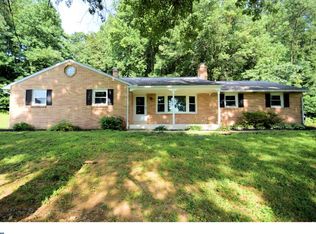 97 Hillside Dr, Boyertown, PA 19512