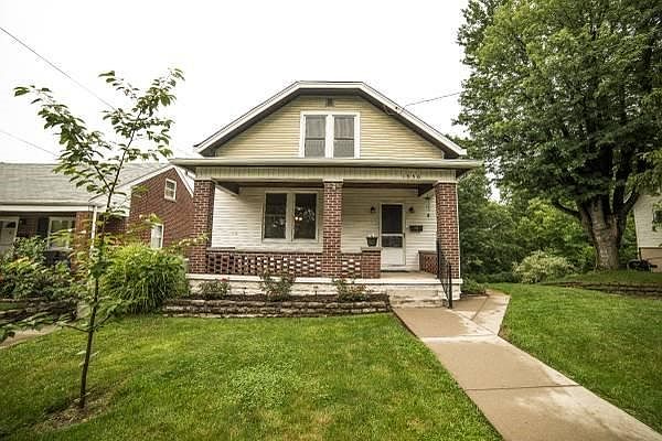 1st image of 1056 Altavia Ave