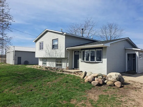 4016 S Bard Rd, Beaverton, MI 48612