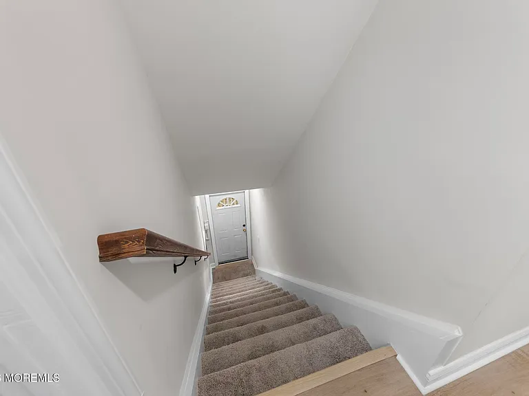 260 Main St #2 — Photo 3