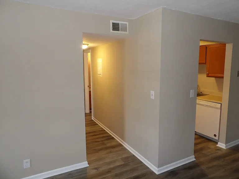 434 Harrodswood Rd #10 — Photo 24