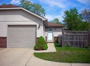9619 Kennedy Ave, Highland, IN 46322