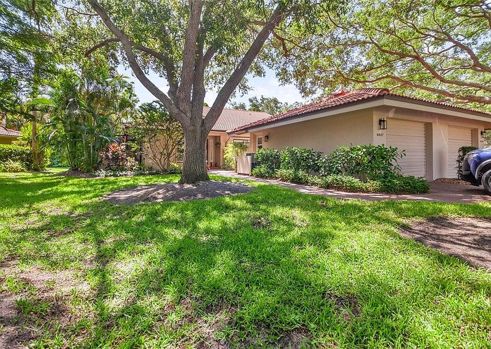 1st image of 4847 KESTRAL PARK WAY N #23