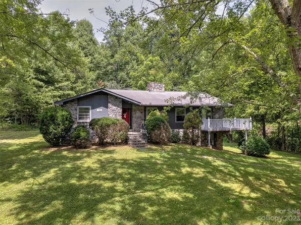 126 Key Cir, Waynesville, NC 28785