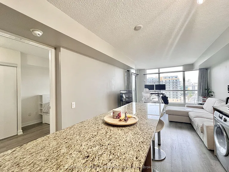 29 Singer Ct #710 — Photo 12