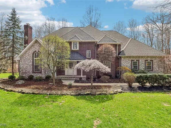 3284 Cannon Rd, Twinsburg, OH 44087