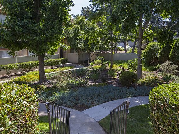 5th image of 7754 Nightingale Way