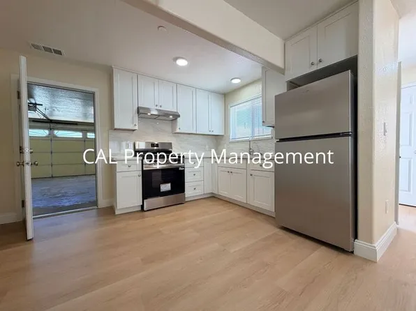 245 Maple St APT A, Salinas, CA 93901
