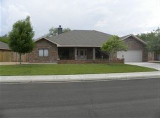 2716 Onate Rd, Roswell, NM 88201