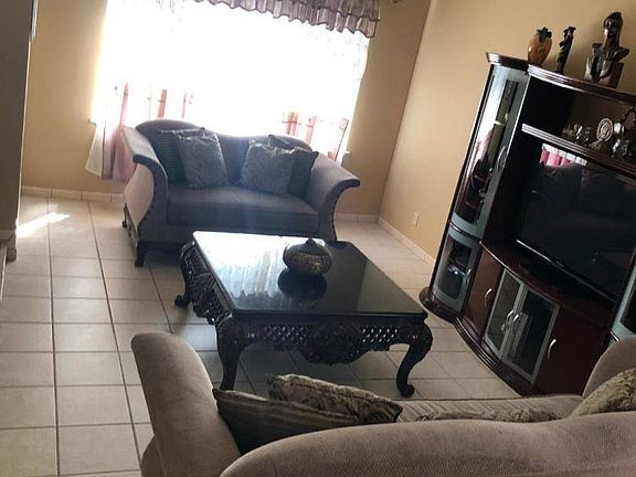 4th image of 1185 Bellingham Dr