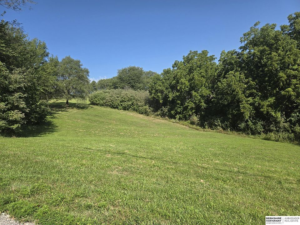 1st image of 0 Beaver Lake Blvd
