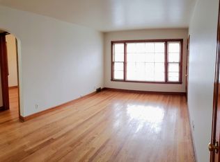 2740 N 61st St APT 2, Milwaukee, WI