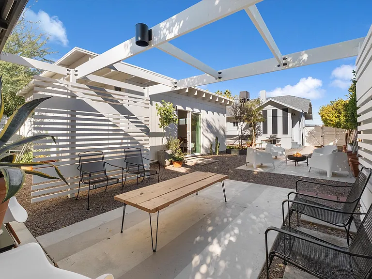 905 E Coronado Rd #2 — Photo 14