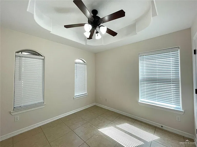 519 Edgewood Ave — Photo 20