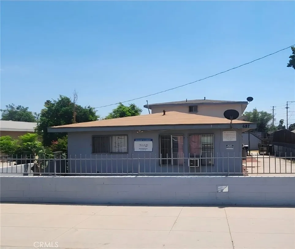 2 bed, 748 sqft, $1,800 — Photo 1