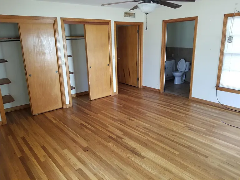 1718 Marvin St — Photo 7