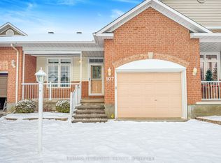 107 Sable Run Dr, Ottawa, ON K2S1W7