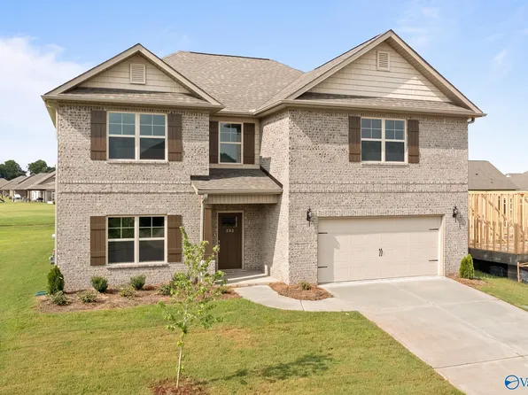 212 Paladin St, New Market, AL 35761
